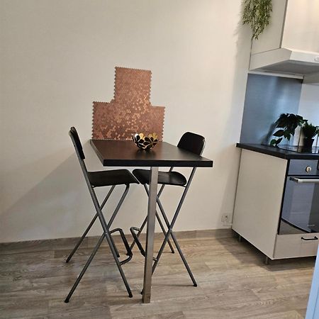 Appartement Calme A 10Mn A Pied De La Villette Le Pre-Saint-Gervais Bagian luar foto