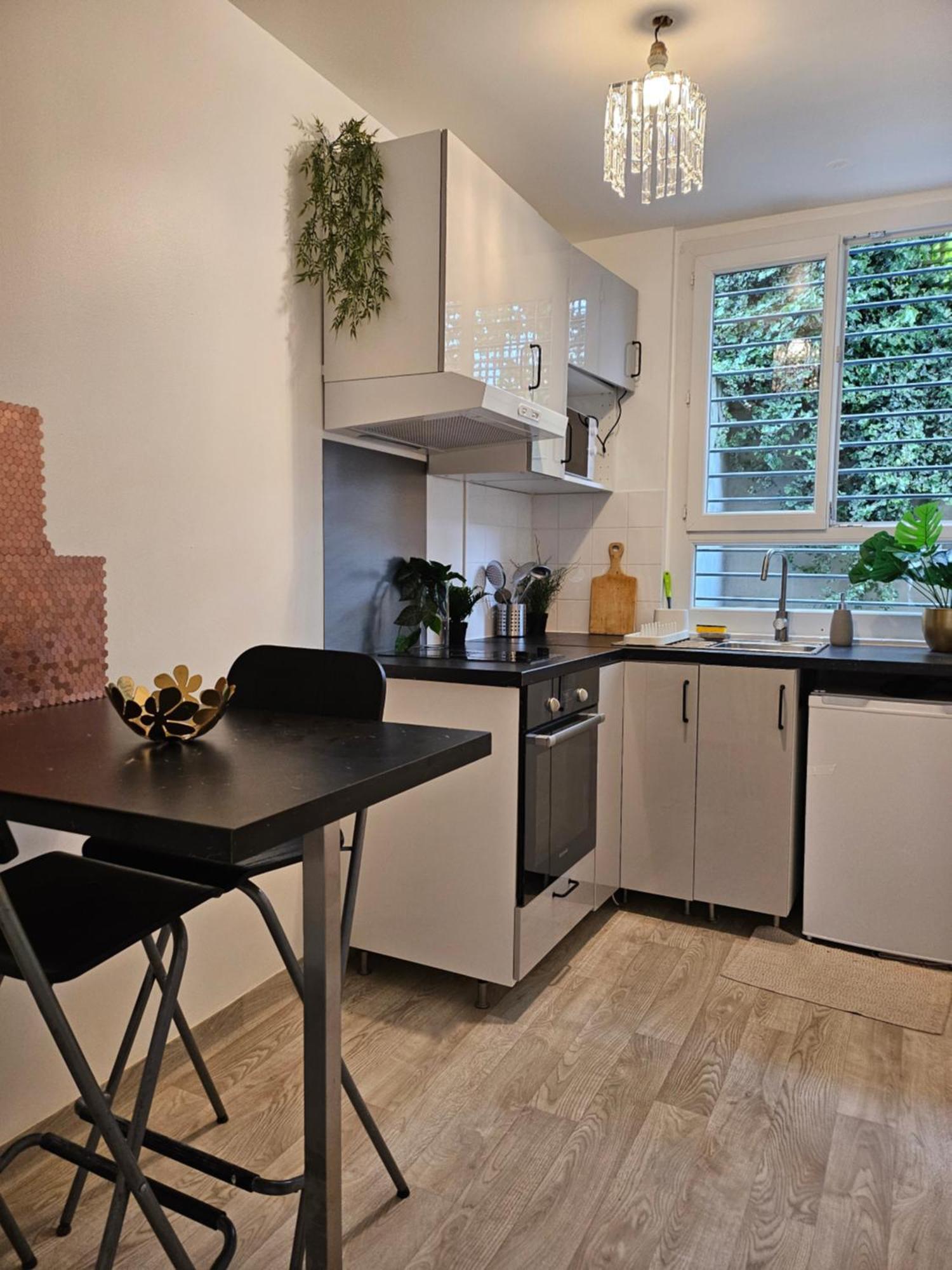 Appartement Calme A 10Mn A Pied De La Villette Le Pre-Saint-Gervais Bagian luar foto